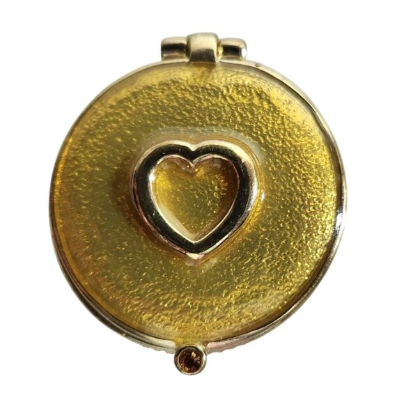 Gold Tone Round Trinket Box Heart Design Hinged Lid pill holder magnetic close - Picture 1 of 4